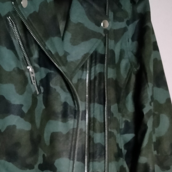 Colleen Lopez Bomber Jacket, Green Camouflage, Size L - Picture 3 of 11